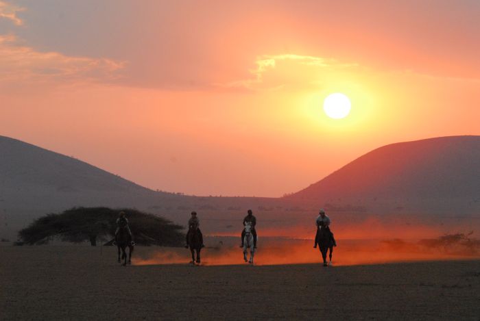 Kenia Safari Lodge - Abenteuer im Sattel