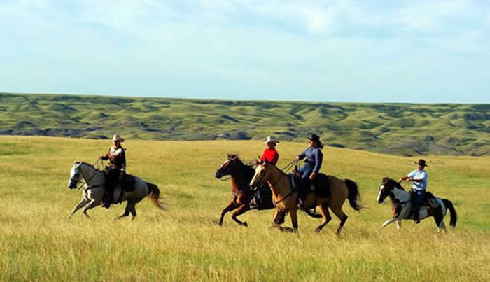 Saskatchewan River Valley Ranch