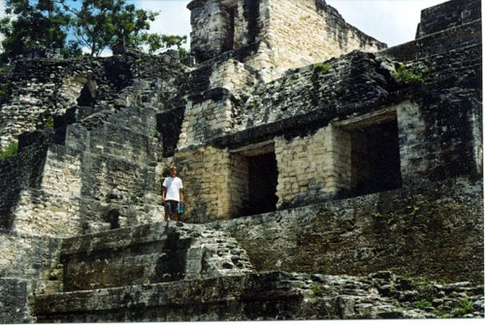 Maya-Dschungel-Ritt mit Caracol Ausflug