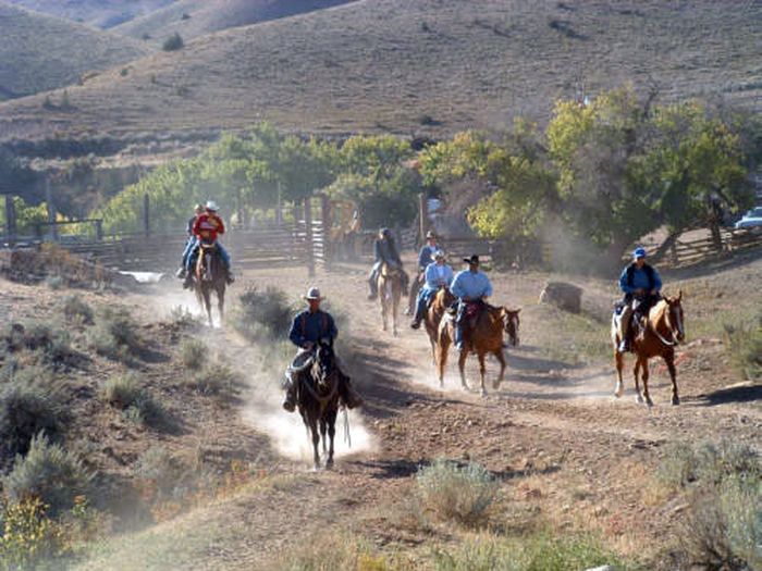 Dryhead Ranch Horse Drives