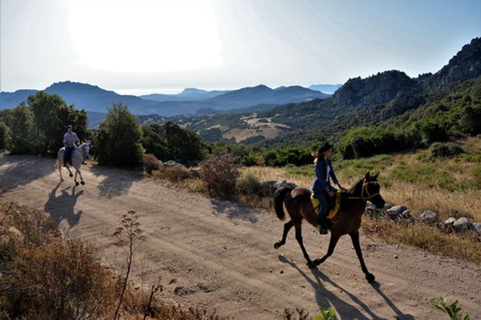 Costa Smeralda - Reiterhof im Hinterland der berühmten Nordküste Sardiniens