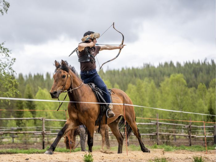 Wildes Lappland - Reiten & Bogenschiessen in Finnland