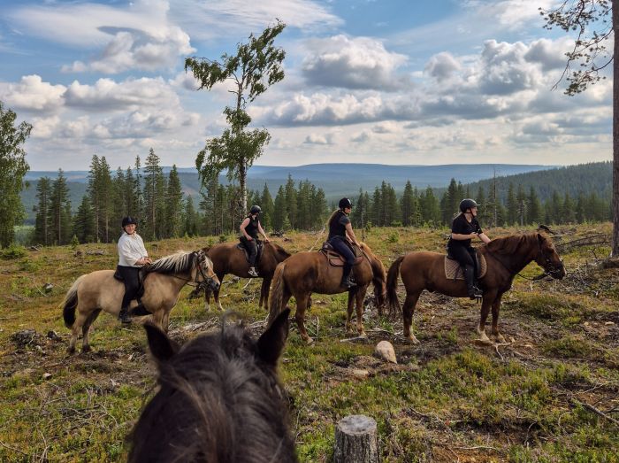 Wildes Lappland - Reiten & Bogenschiessen in Finnland
