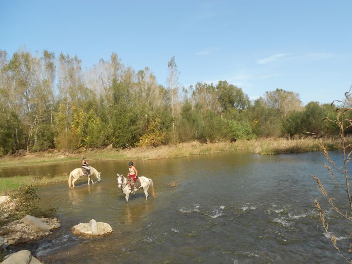 Von den Bergen ans Meer & Besalu Mittelalter Ritt